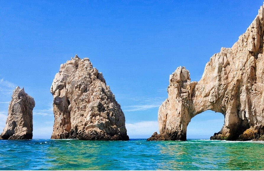 Chicago to Cabo: The SJD Deal Playbook (Without the O’Hare Headache Tax)